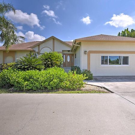 Canalfront Home With Private Saltwater Pool! جزيرة ماركو المظهر الخارجي الصورة